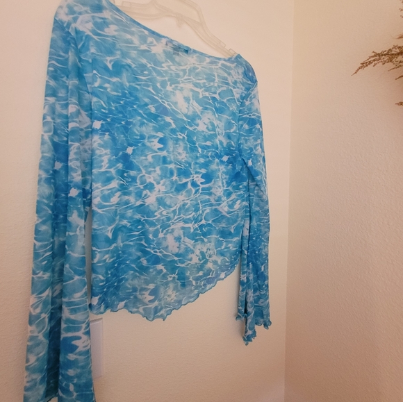 Dolls kill mesh top! - Picture 4 of 4